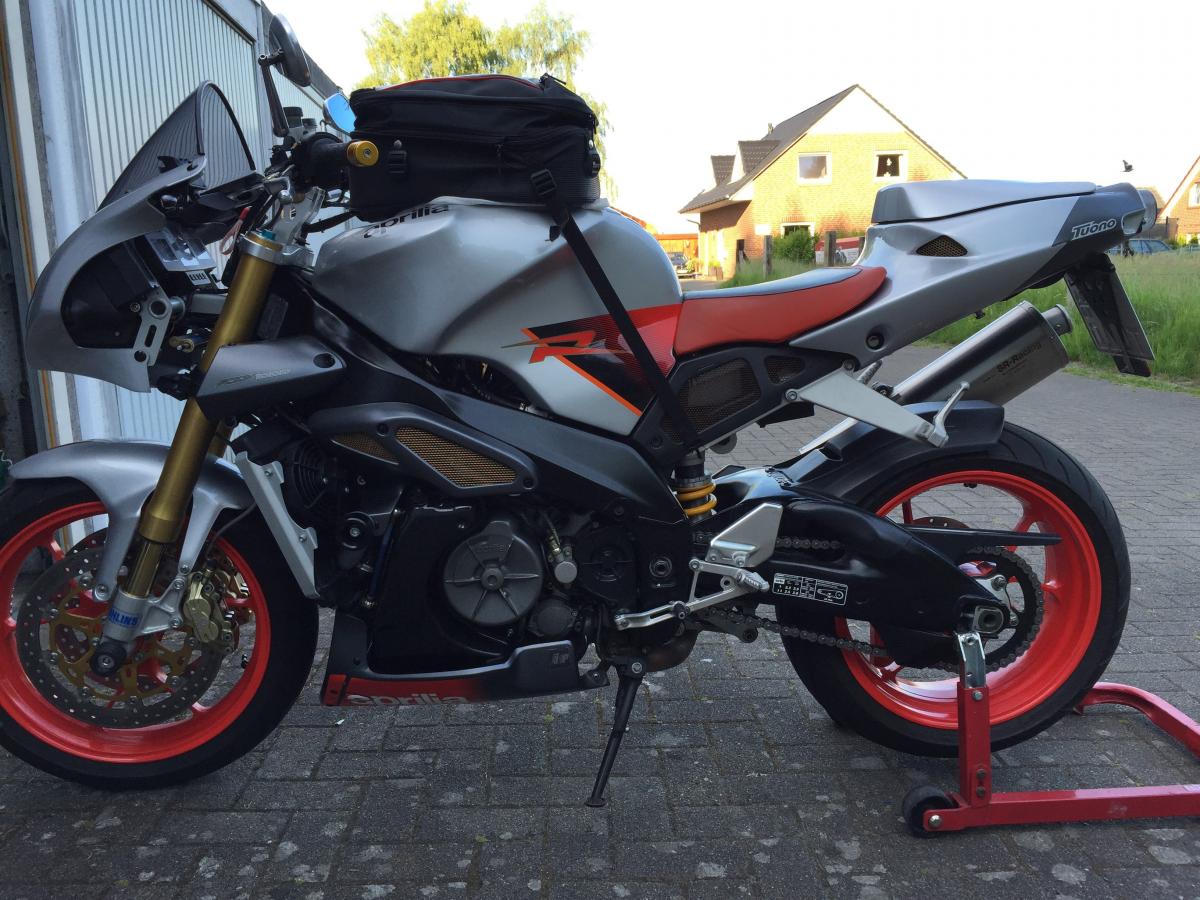 Klicke auf die Grafik für eine vergrößerte Ansicht  Name: Aprilia Tuono RP.jpg Ansichten: 0 Größe: 163,1 KB ID: 1594